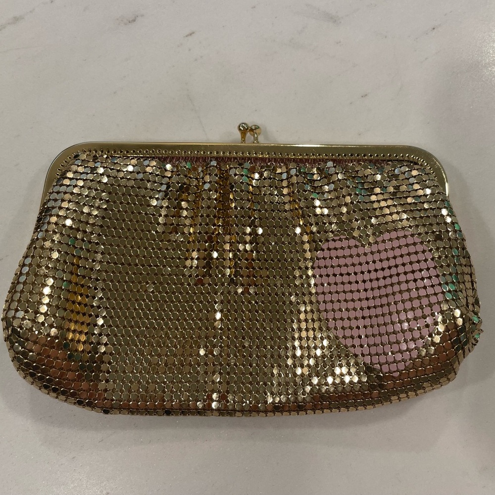 Gold clutch